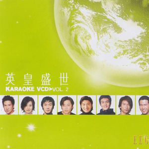 母狗跪地被打耳光
